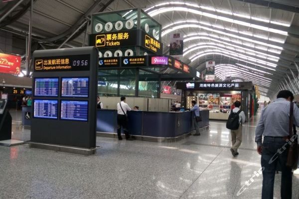 鄭州新鄭國際機(jī)場(chǎng)代客泊車服務(wù)團(tuán)購 僅28元享便捷出行體驗(yàn)